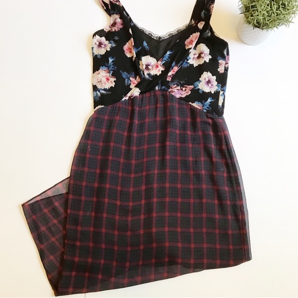 Zara - Maxi dress multi pattern with lace - Picture 1 of 11